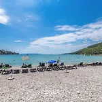 House Lenu With Pool And Amazing Sea View Vakantiehuis *