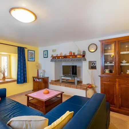 Holiday home House Lenu With Pool And Amazing Sea View Drenje (Istria)
